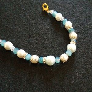 Glass beaded bracelet